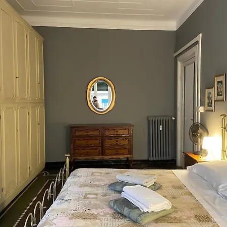 Apartment Piazza Campetto - Center - Acquario Genoa